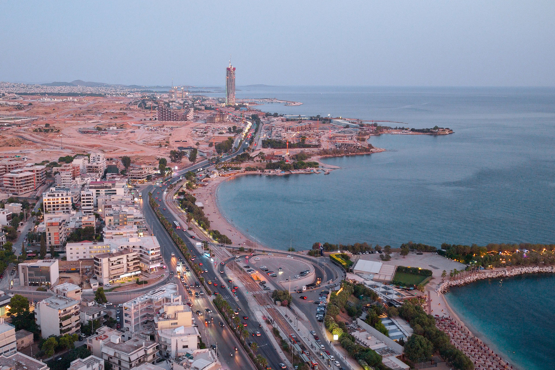 Premium residential development connected to the wider urban and coastal ecosystem.