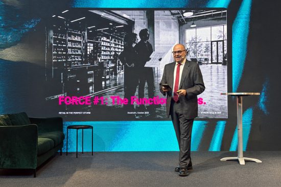 Alex Athanassoulas speaking on the future of grocery retail at the Nordic Grocery Store Expo 2026 in Stockholm.